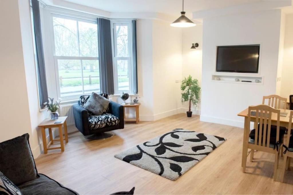 King'S Central Cambridge Apartment 外观 照片